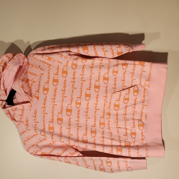 Champion Other - Champion sweater for girls size xl
